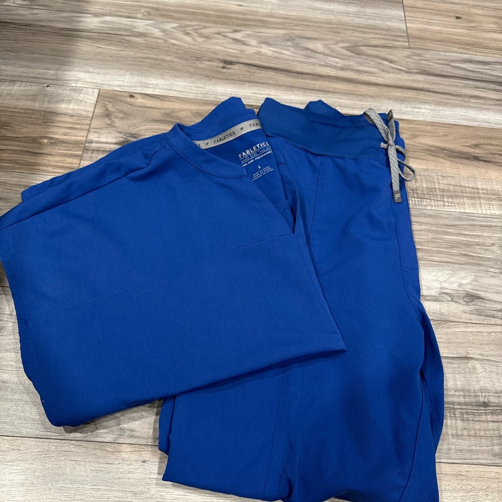 Fabletics Royal Blue Scrub Set